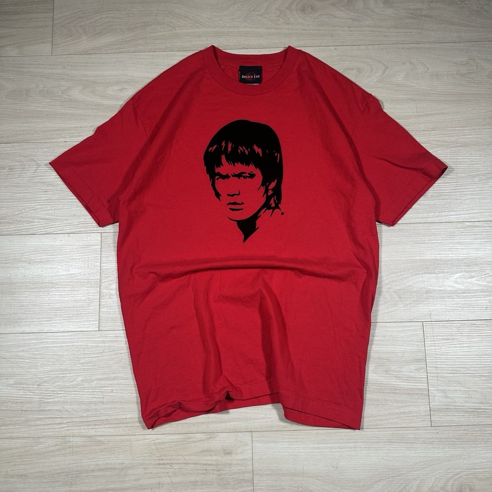 Vintage Bruce Lee T-shirt Size Large Red Licensed Felt Graphic USA Martial Arts